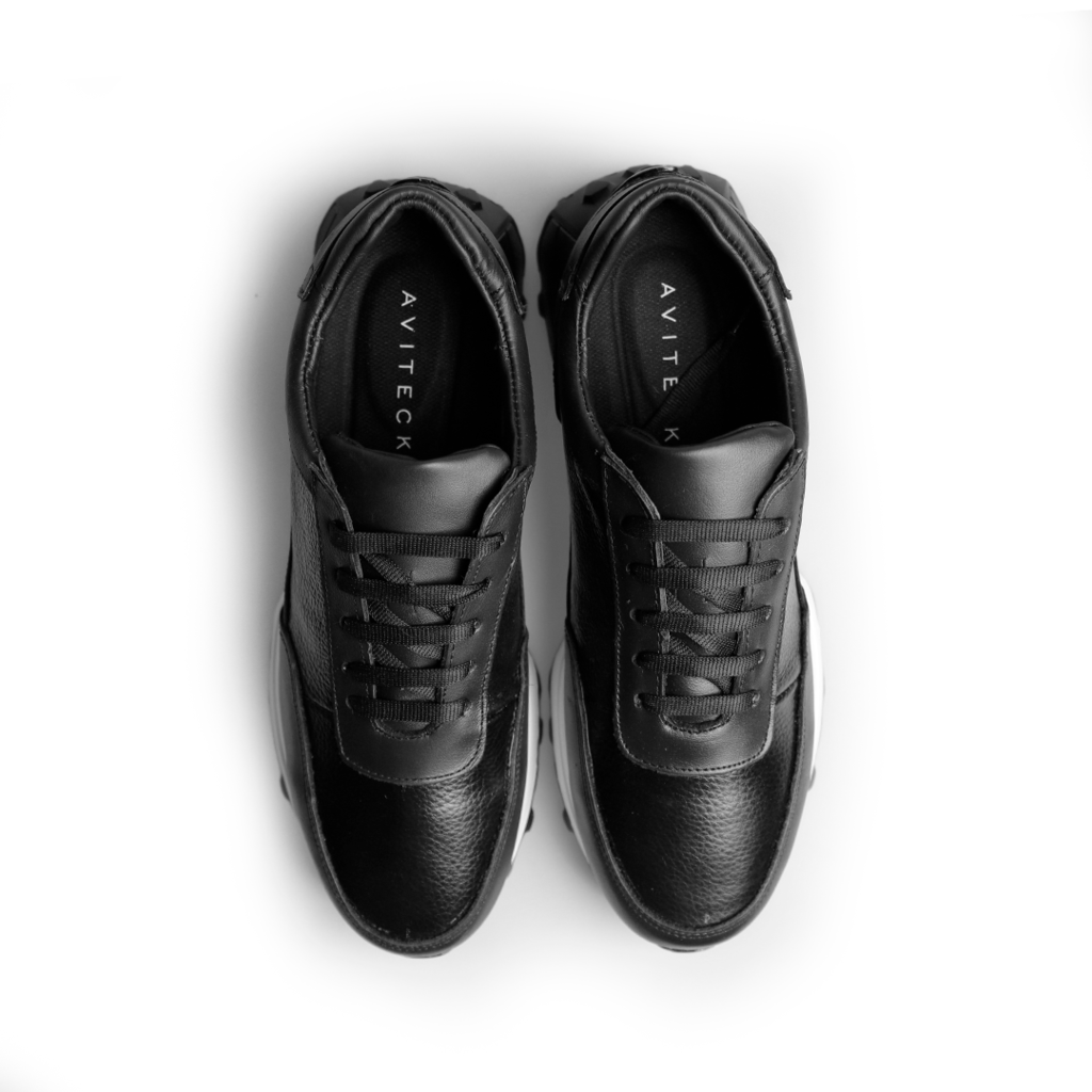 TENIS LONDON XTRALIGHT COLOR NEGRO EST. 2000-583 AVITECK