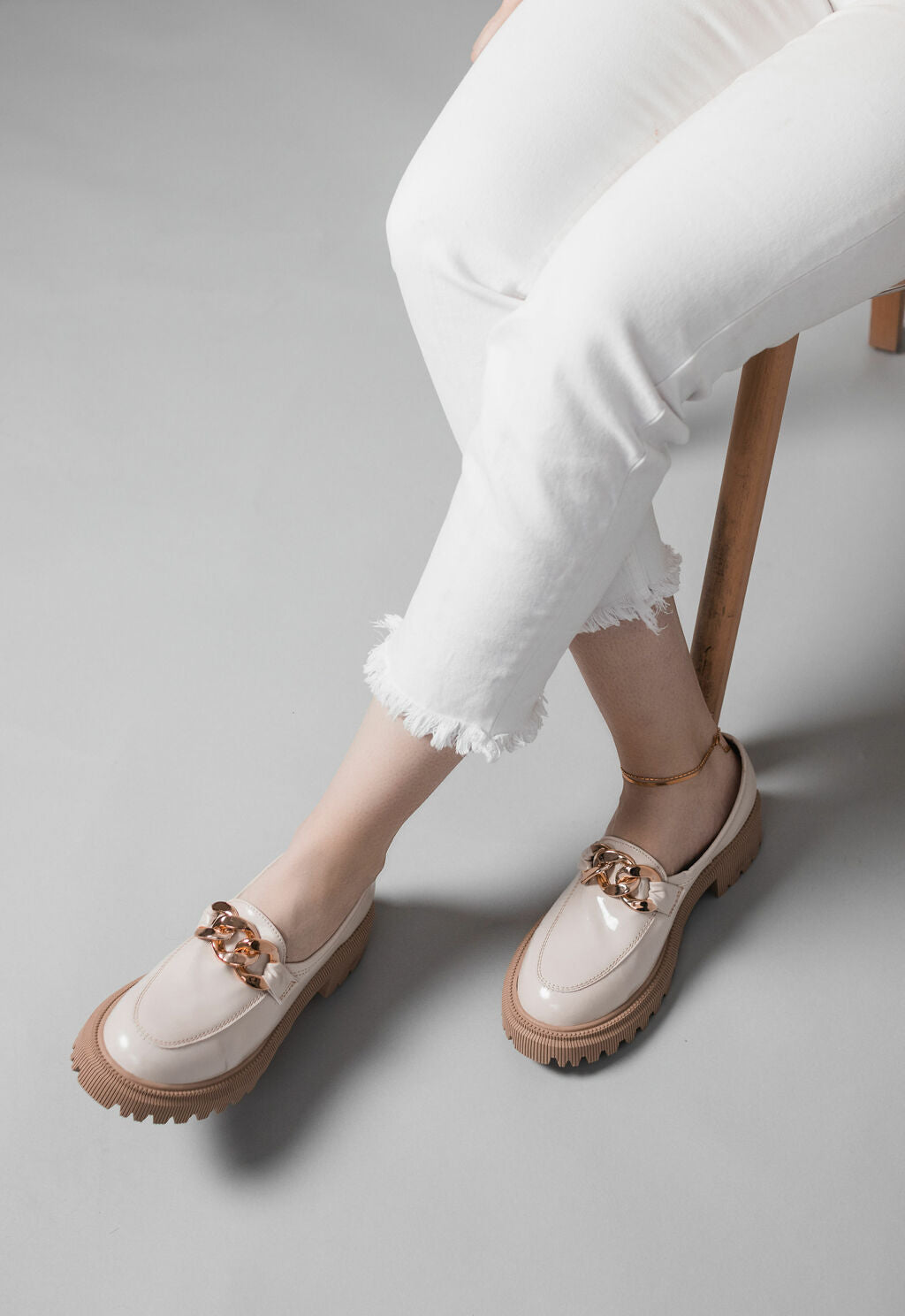 MOCASIN CHARLOTTE BEIGE CHAROL EST. 2000 - AVITECK